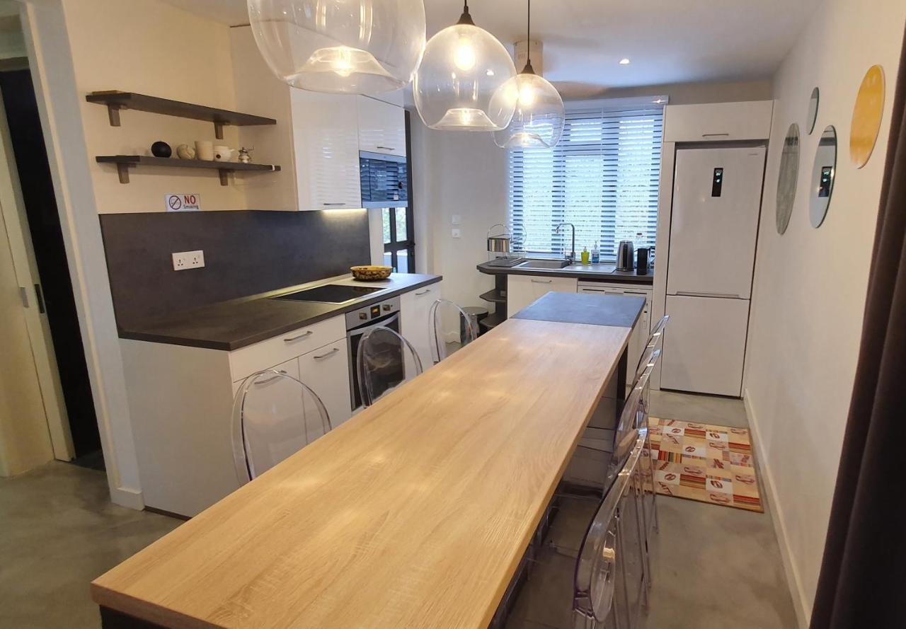 Les Cerisiers - Exclusive Beach Residence - 3 Bedroom Modern Apartment, Flic-en-Flacq Екстериор снимка